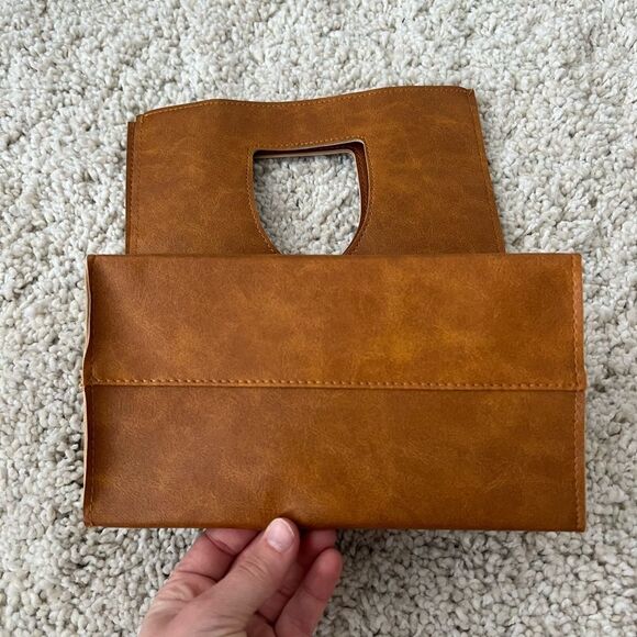 Japan Agete Vegan Leather Bag - Picture 3 of 8